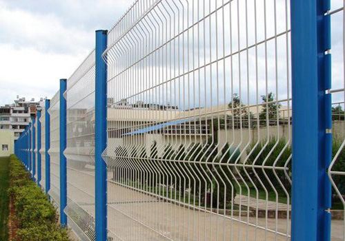 Curvy Welded Fence